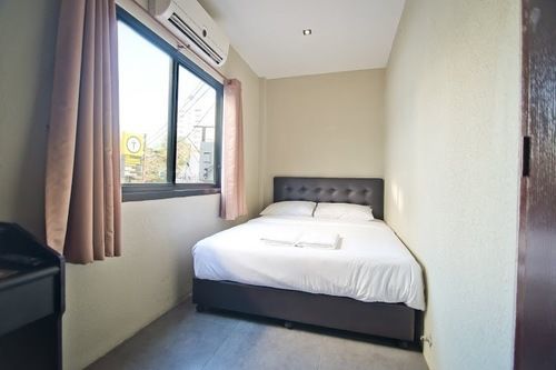 G.I Lodge Praia de Jomtien Exterior foto